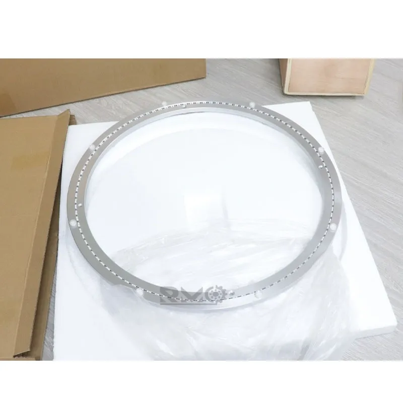 Close-up showing the ultra-thin 14mm profile height of 010.14.563 table bearing